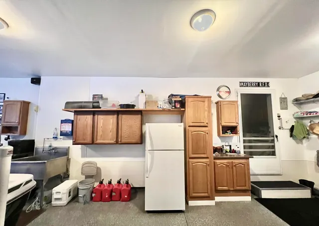 $474,900 | 3389 Mary Ann Drive, Hillsdale, MI 49242