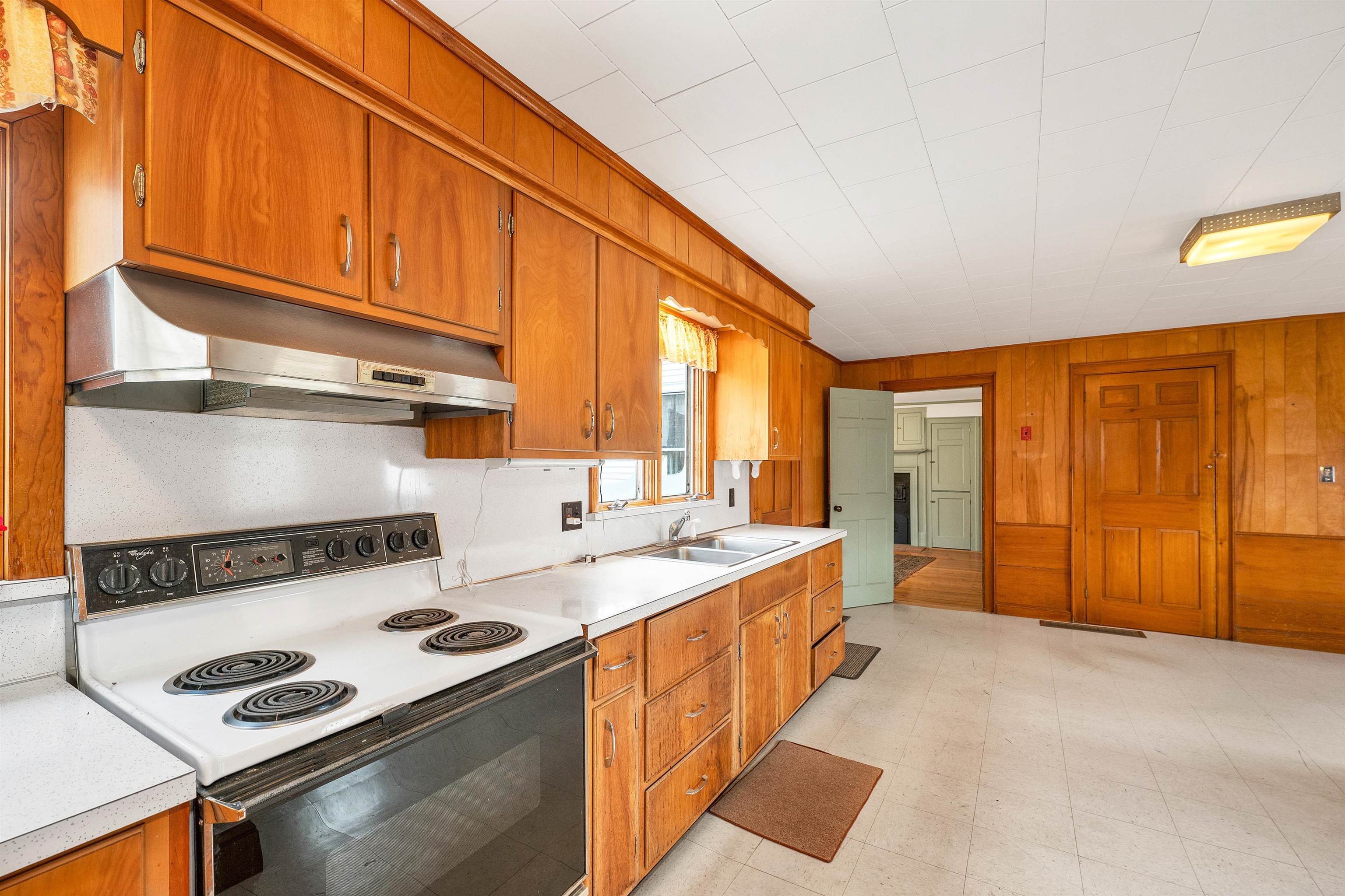 280 Meetinghouse Hill Road Farmington, NH 03835 - Photo 16 of 60