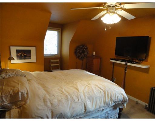 116 Rochester Road West View, PA 15229 - Photo 16 of 18 Master Bedroom.