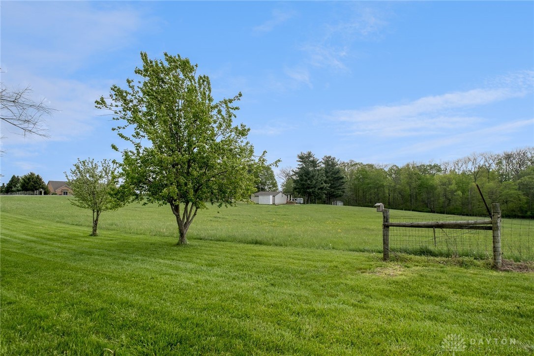 979 Smith Road Xenia, OH 45385 - Photo 31 of 37 Gallery Image 31