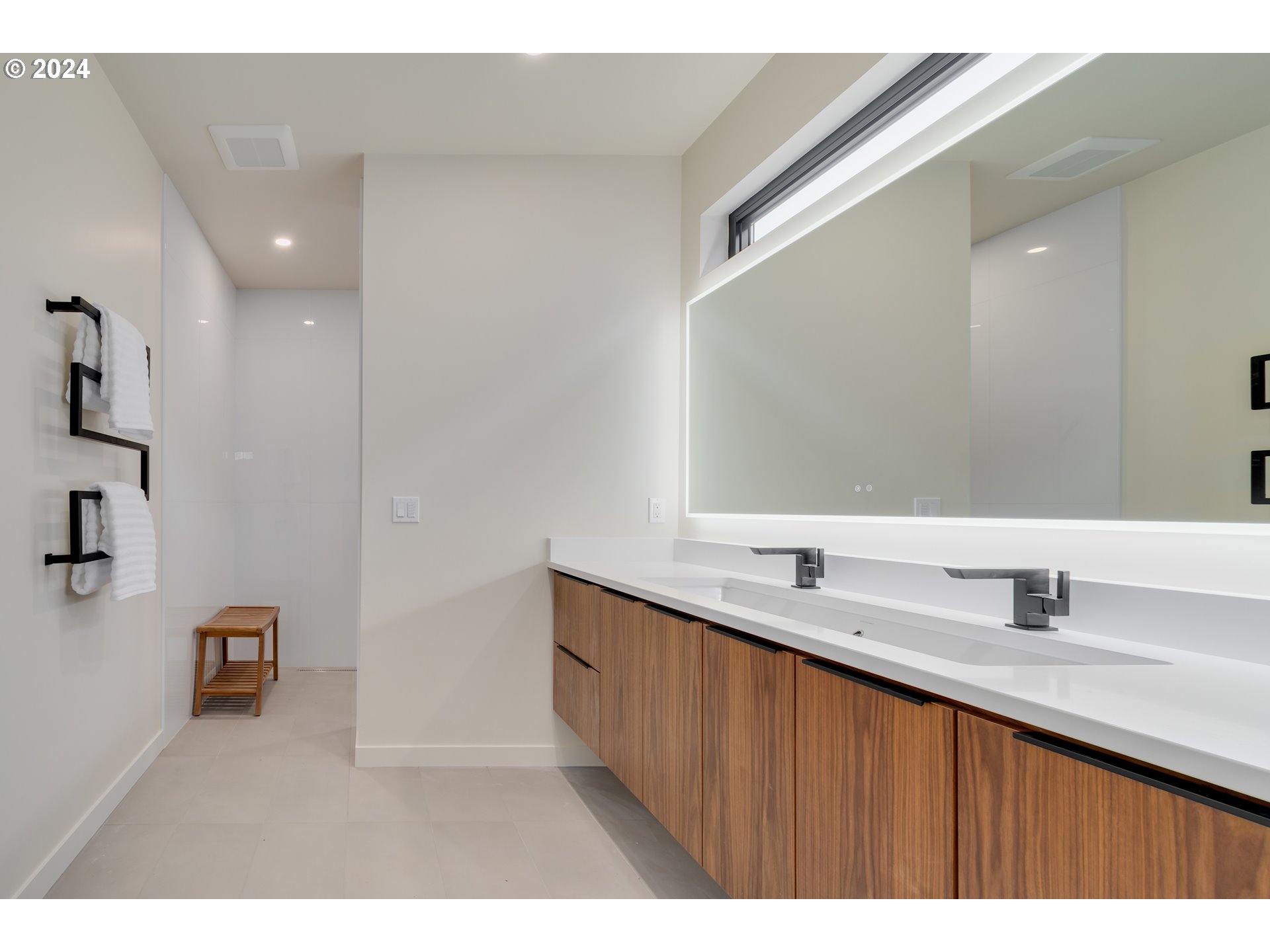 2258 Emerson Drive Eugene, OR 97401 - Photo 20 of 41