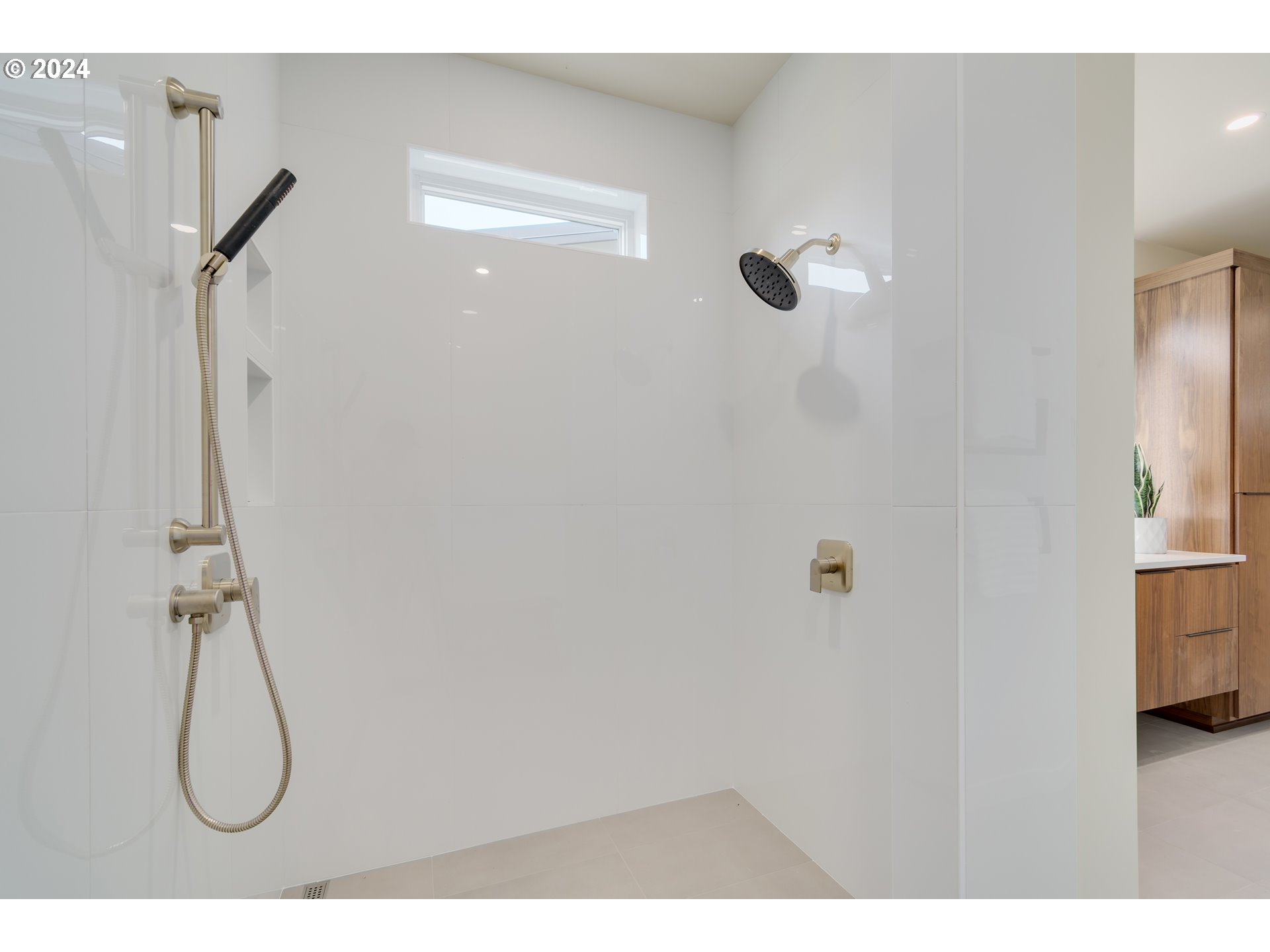 2258 Emerson Drive Eugene, OR 97401 - Photo 21 of 41