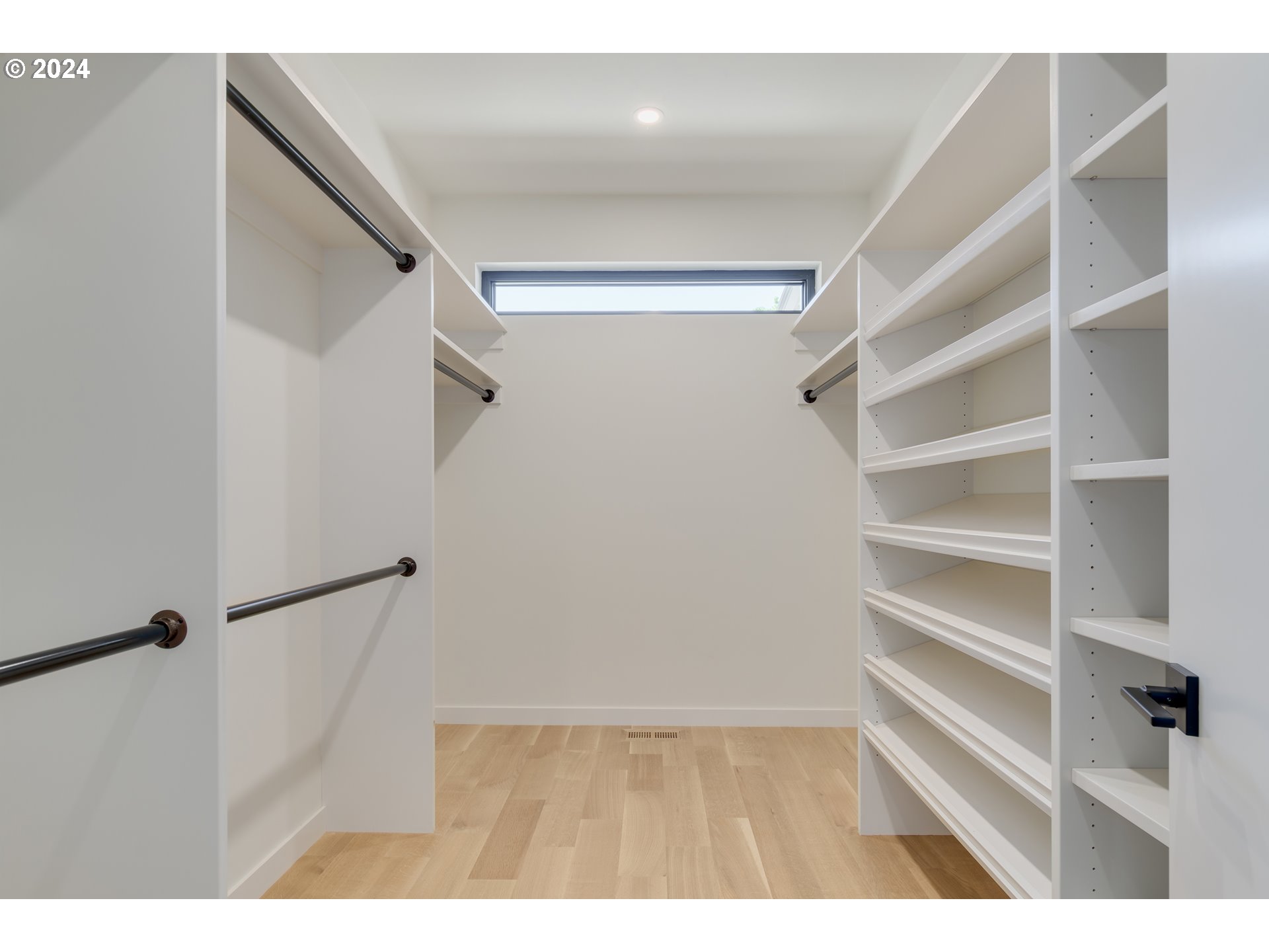 2258 Emerson Drive Eugene, OR 97401 - Photo 23 of 41