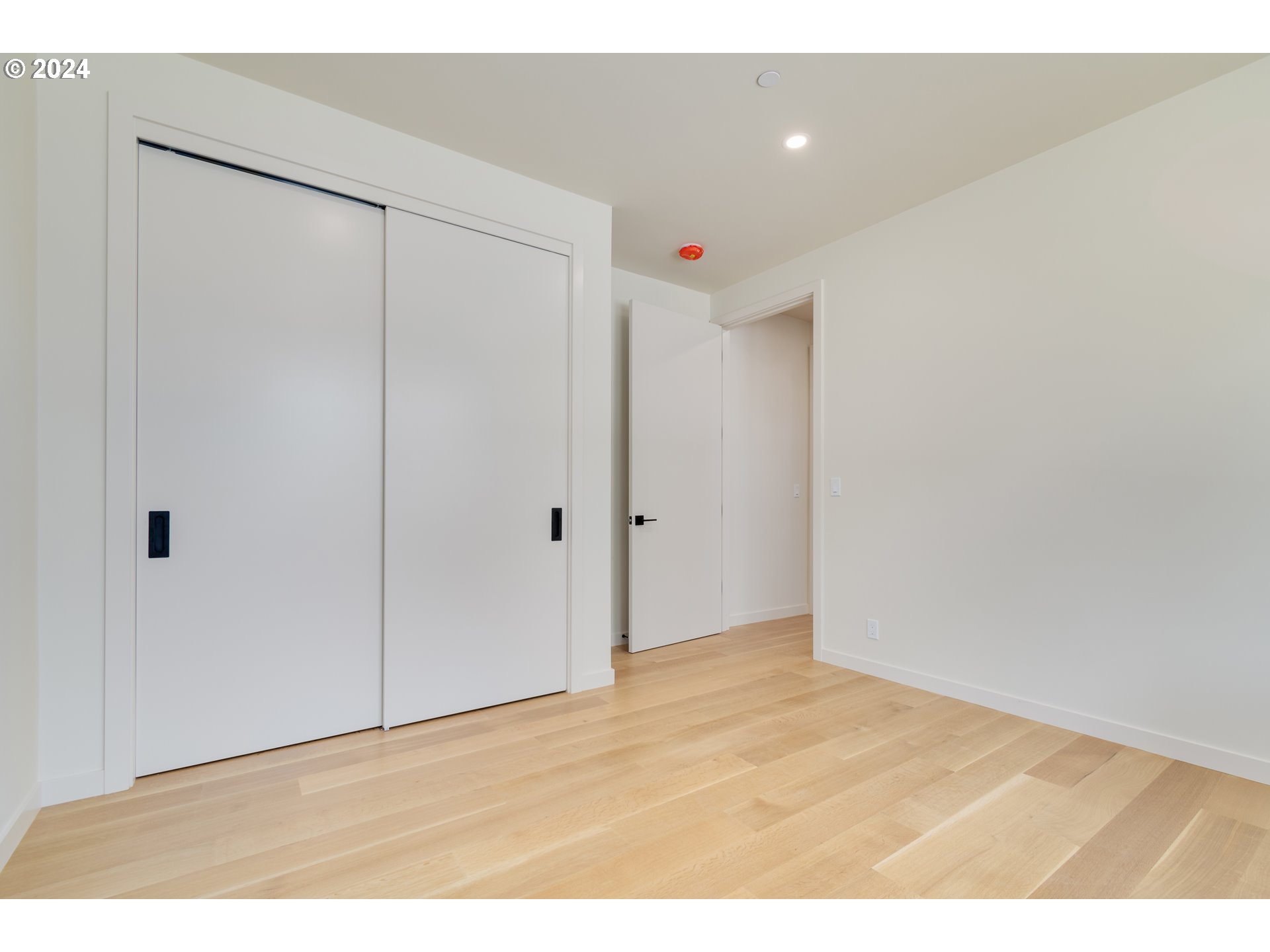 2258 Emerson Drive Eugene, OR 97401 - Photo 30 of 41