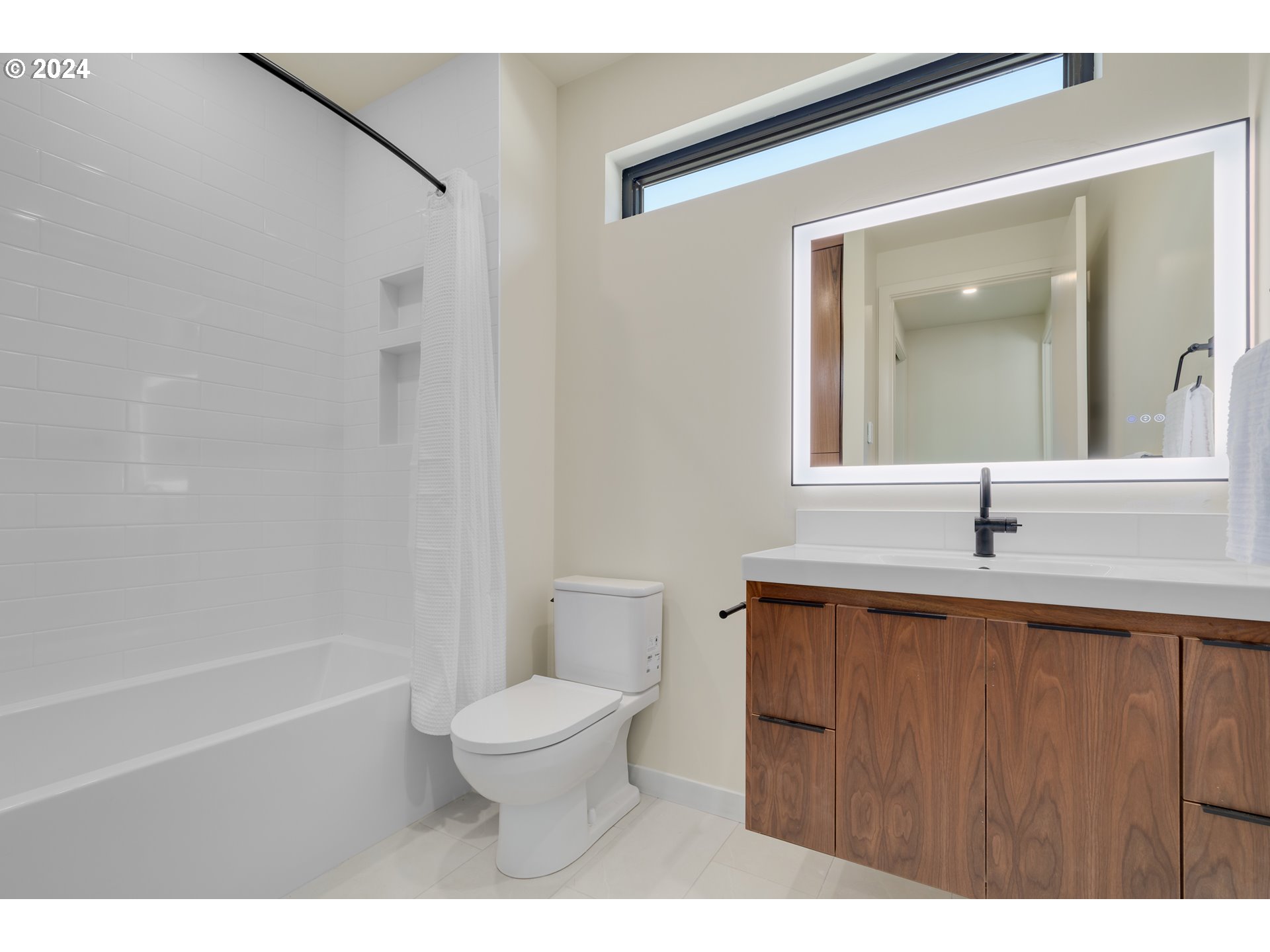 2258 Emerson Drive Eugene, OR 97401 - Photo 31 of 41