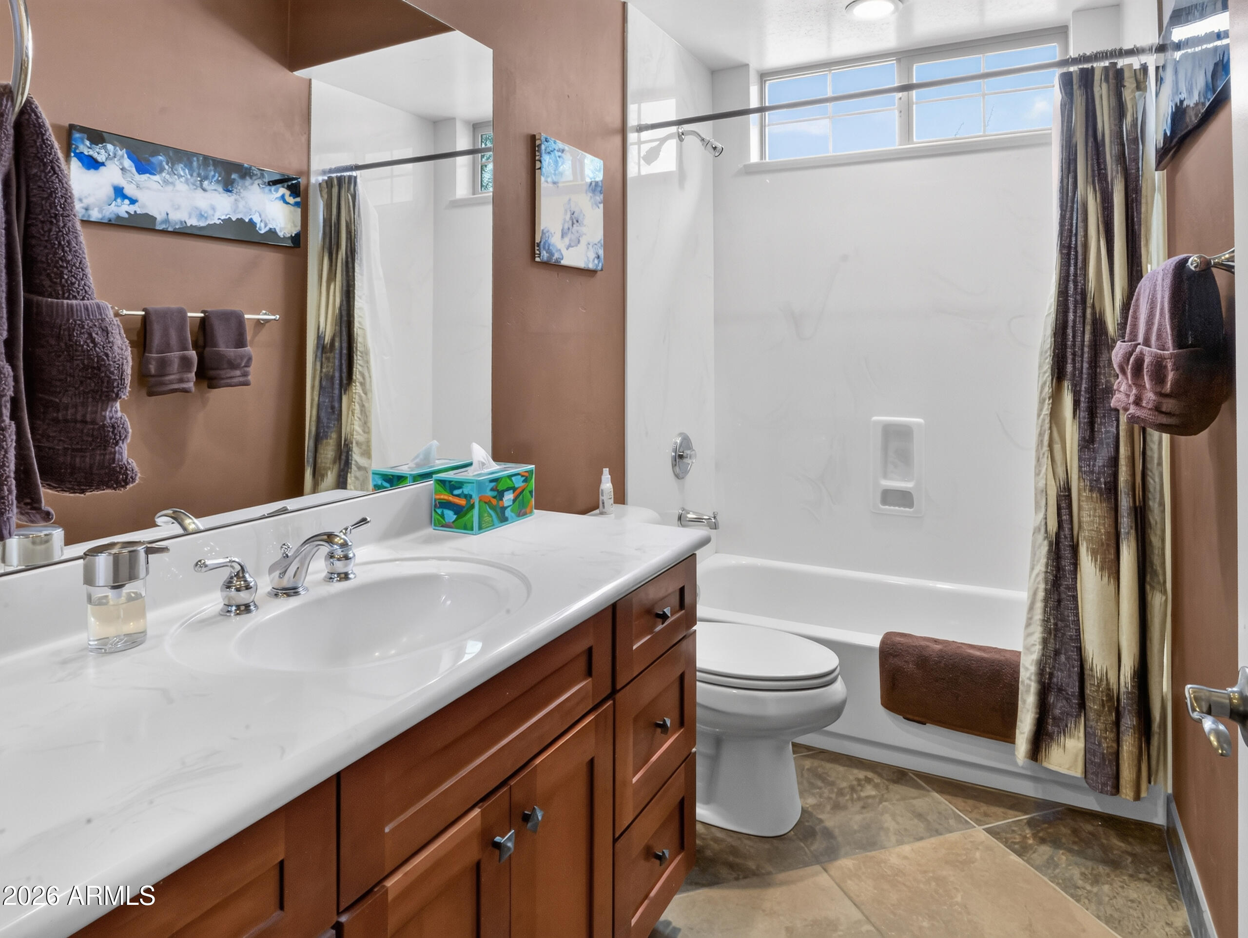 1915 East Latona Road Phoenix, AZ 85042 - Photo 11 of 48