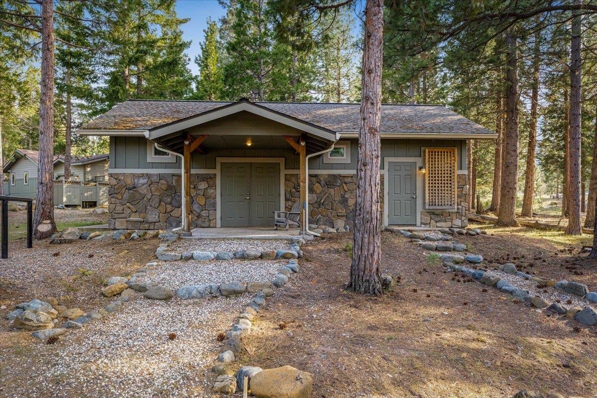 4215 Columbine Road Weed, CA 96094 - Photo 34 of 37 Gallery Image 34