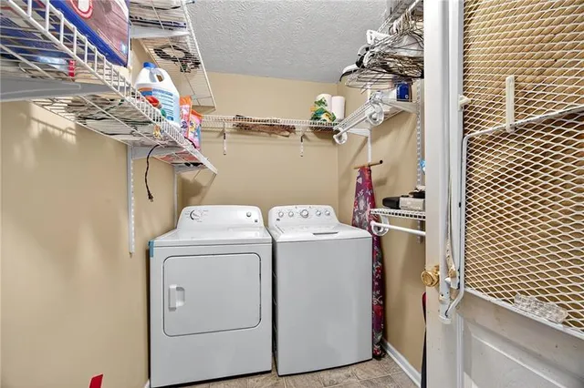 $325,000 | 1550 Twin Manor Drive, Loganville, GA 30052