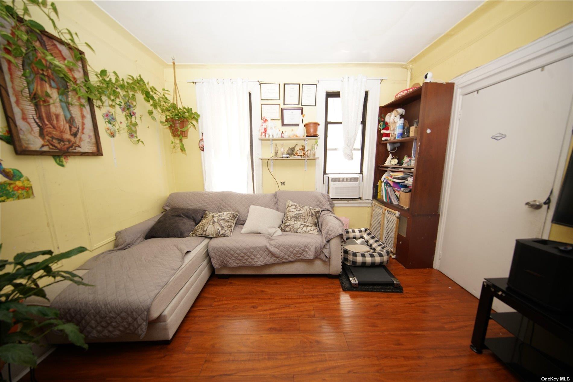 40-45 99th Street Queens, NY 11368 - Photo 4 of 22