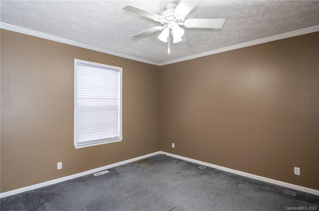 129 Franklin Knoll Road Alexander, NC 28701 - Photo 16 of 26 Gallery Image 16