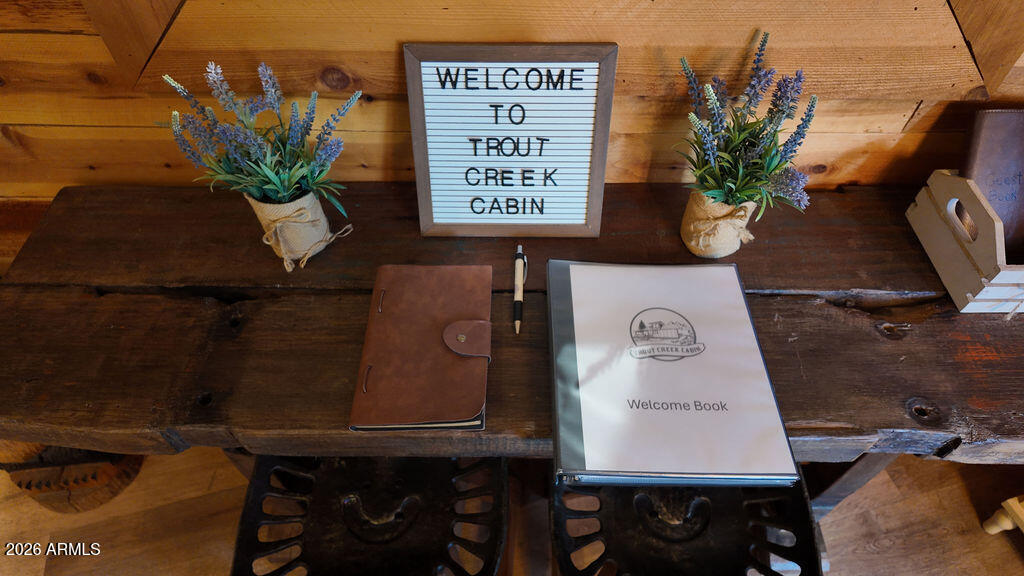 838 Palomino Way Payson, AZ 85541 - Photo 30 of 87 a view of a dinning room with furniture