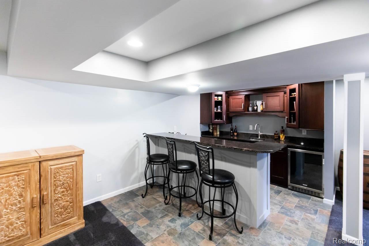 730 Cherry Grove Road Canton, MI 48188 - Photo 16 of 22 Basement wetbar
