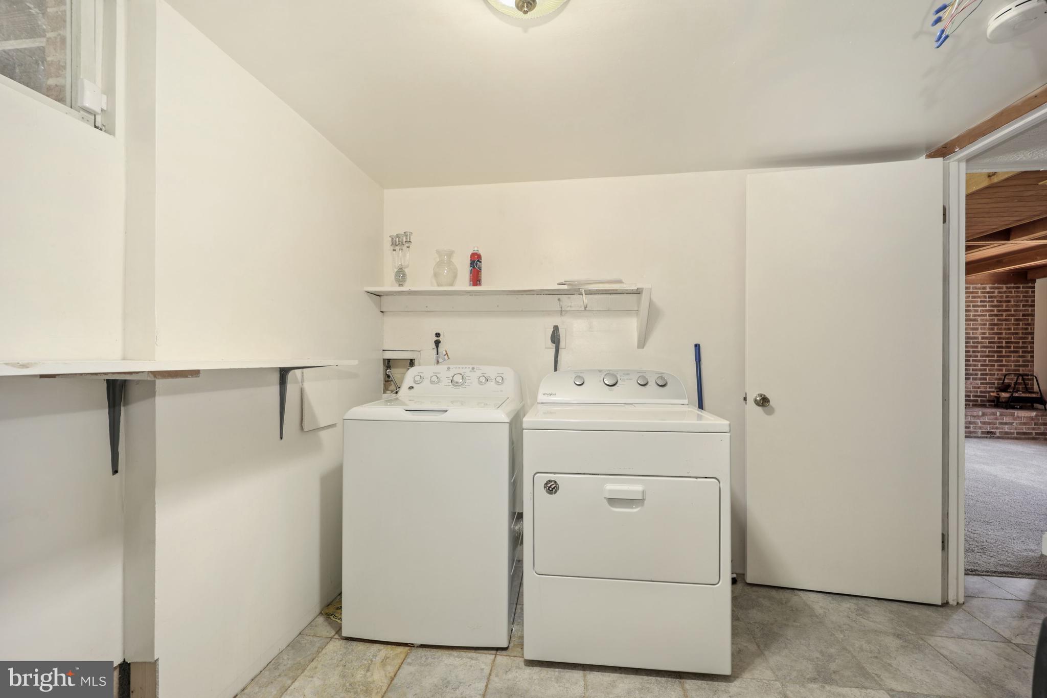 10321 Parkman Road Silver Spring, MD 20903 - Photo 26 of 40 Laundry Room