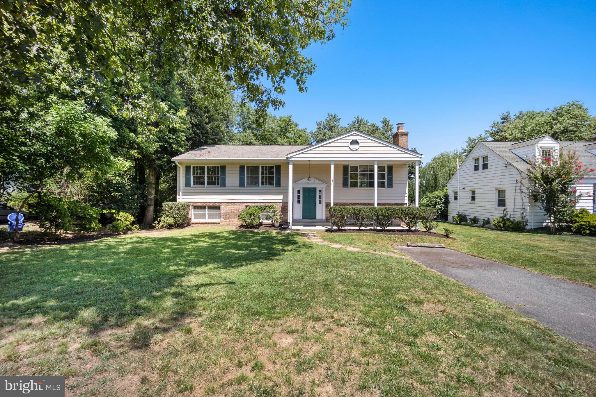 10321 Parkman Road Silver Spring, MD 20903 - Photo 5 of 40
