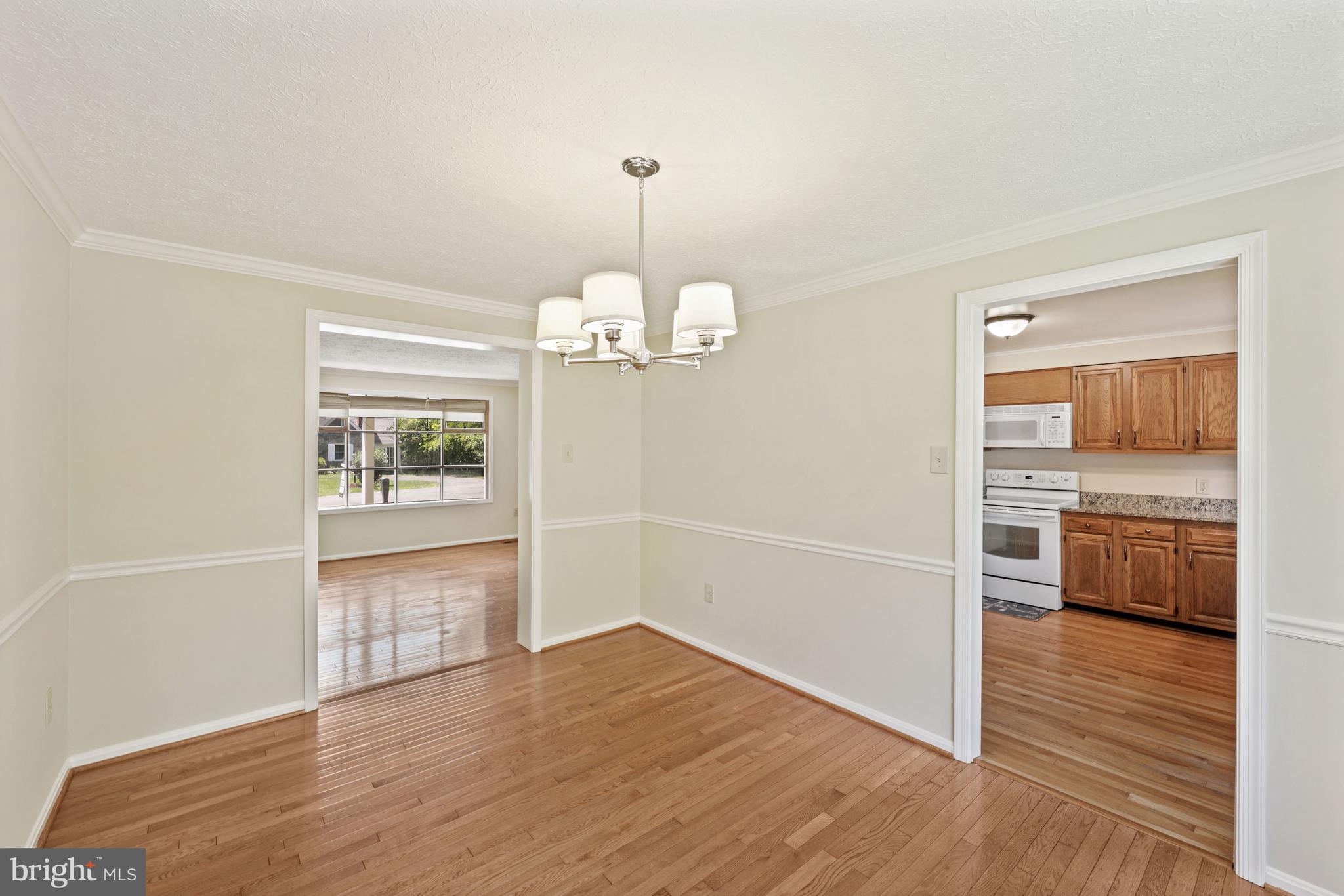 10321 Parkman Road Silver Spring, MD 20903 - Photo 10 of 40 Dining Room
