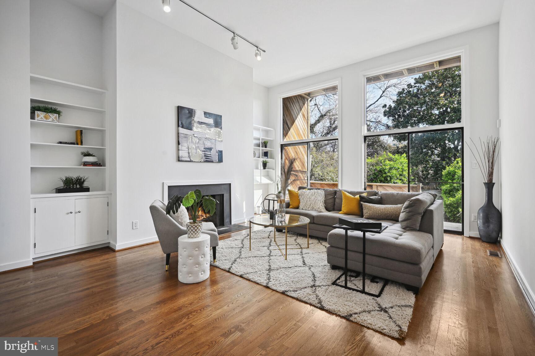 2427 Tunlaw Road Northwest Washington, DC 20007 - Photo 6 of 37 Gallery Image 6