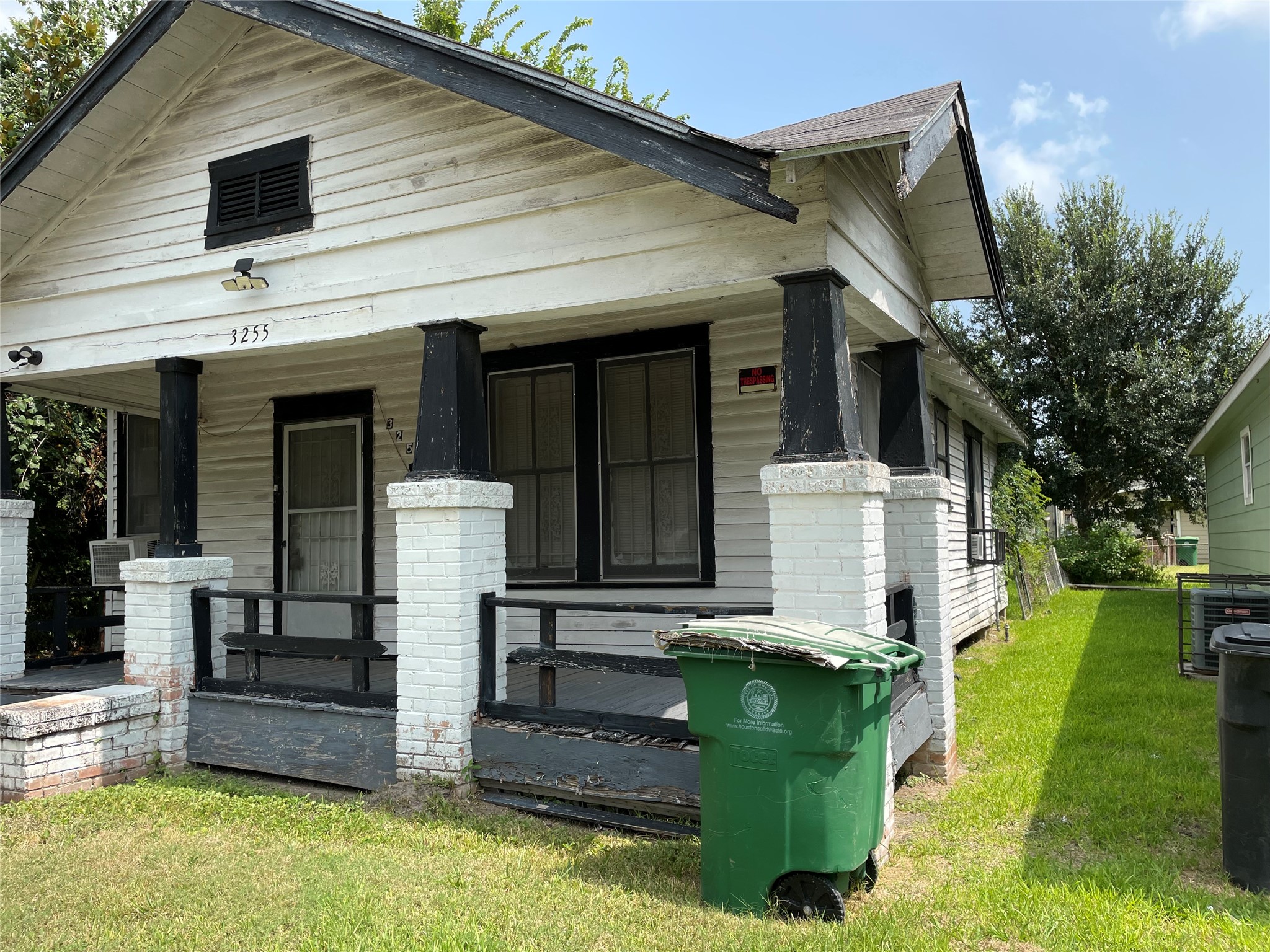 3255 Reeves Street Houston, TX 77004 - Photo 2 of 3 Gallery Image 2