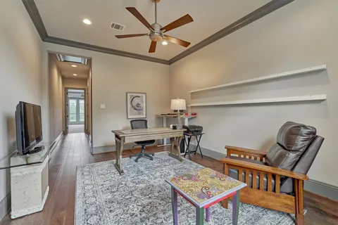 $1,395,000 | 42 Secluded Trail, The Woodlands, TX 77380