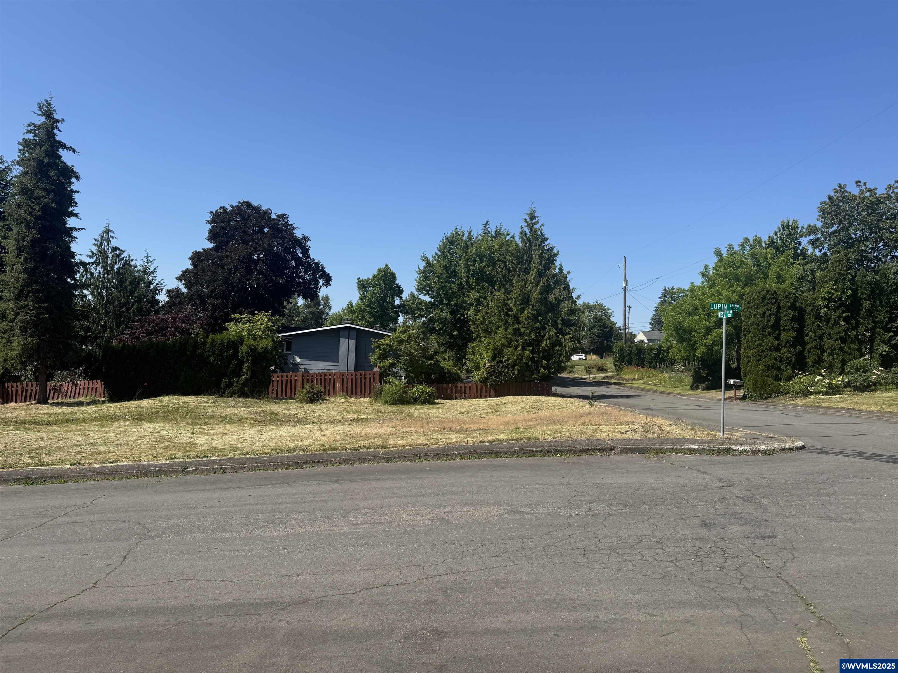 1361 Western Way Salem, OR 97304 - Photo 2 of 6