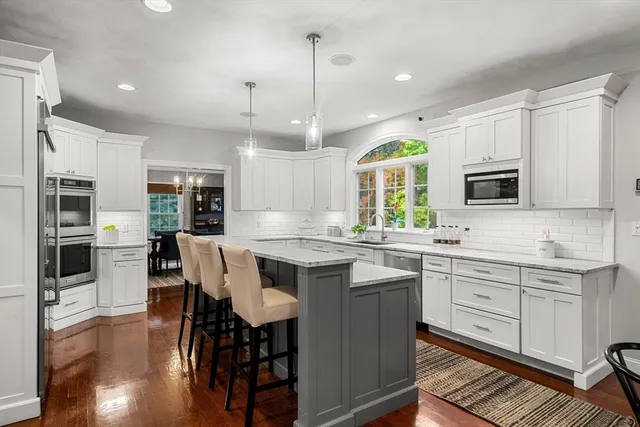 $1,899,000 | 45 Thistle Road, North Andover, MA 01845