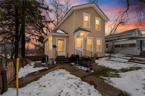 $125,000 | 819 Lemoyne Avenue, Syracuse, NY 13208