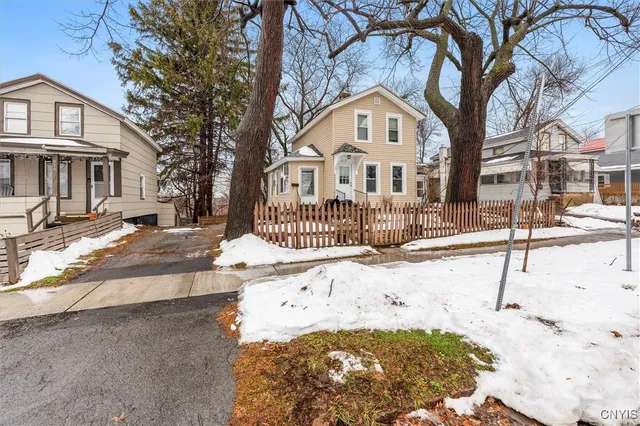 $150,000 | 819 Lemoyne Avenue, Syracuse, NY 13208