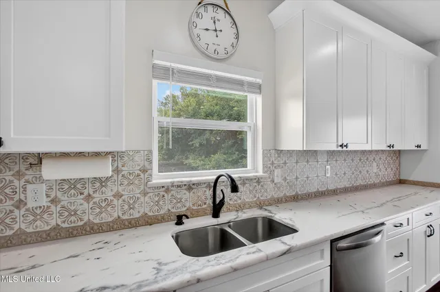 $699,900 | 119 Sea Oaks Boulevard, Long Beach, MS 39560