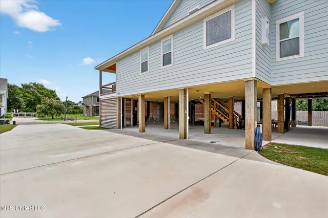 $699,900 | 119 Sea Oaks Boulevard, Long Beach, MS 39560