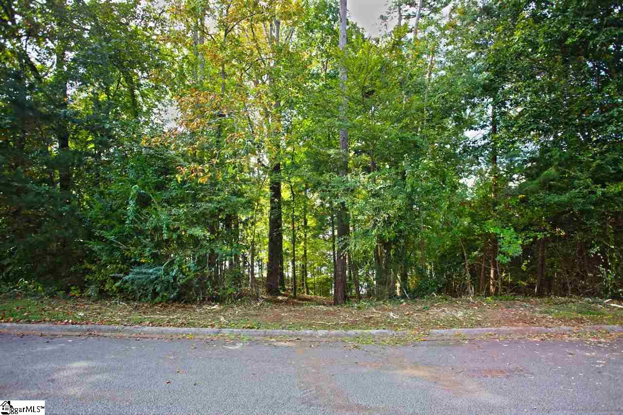 26 Barnes Road Seneca, SC 29672 - Photo 4 of 34 Gallery Image 4