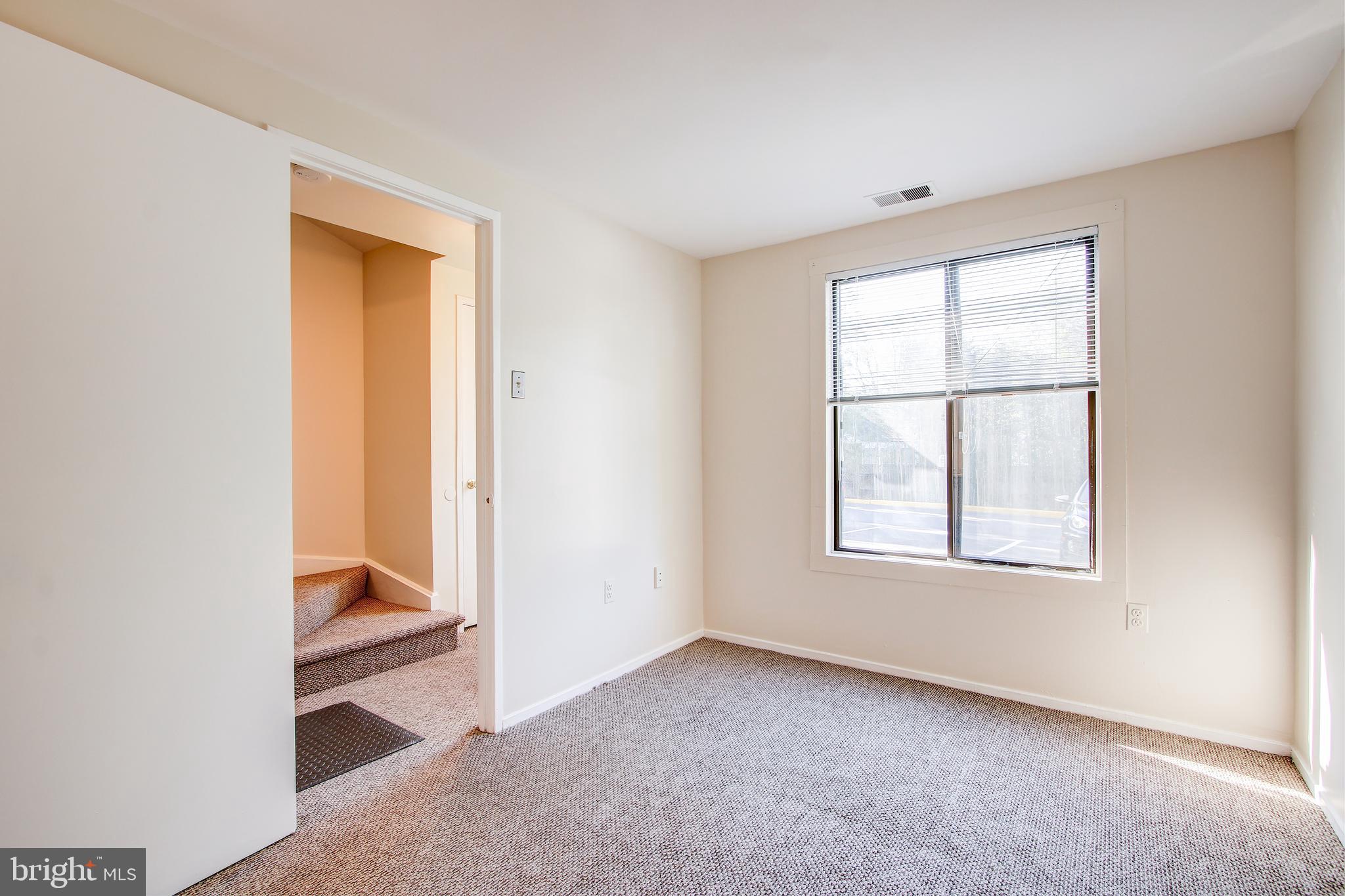 10721 Lester Street Silver Spring, MD 20902 - Photo 5 of 20 Gallery Image 5