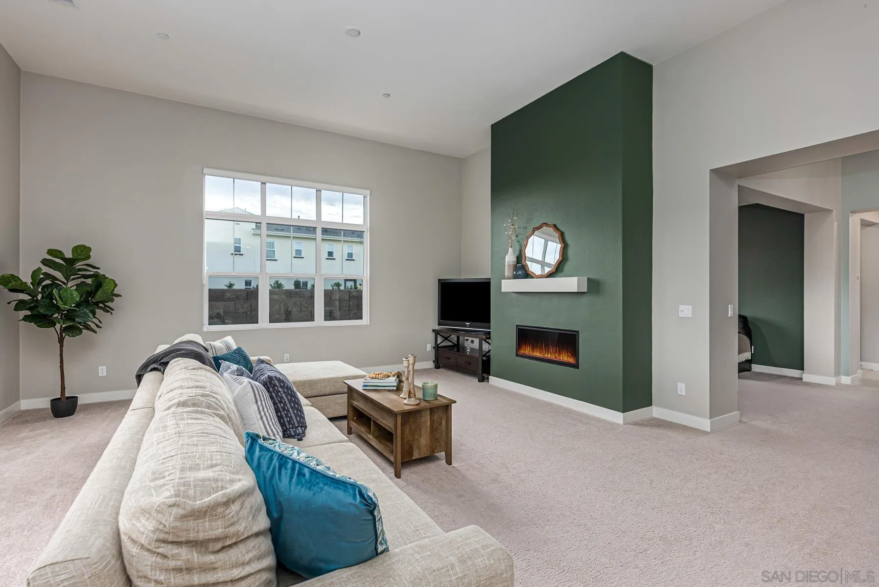 8825 Weston Road Santee, CA 92071 - Photo 8 of 40 Gallery Image 8