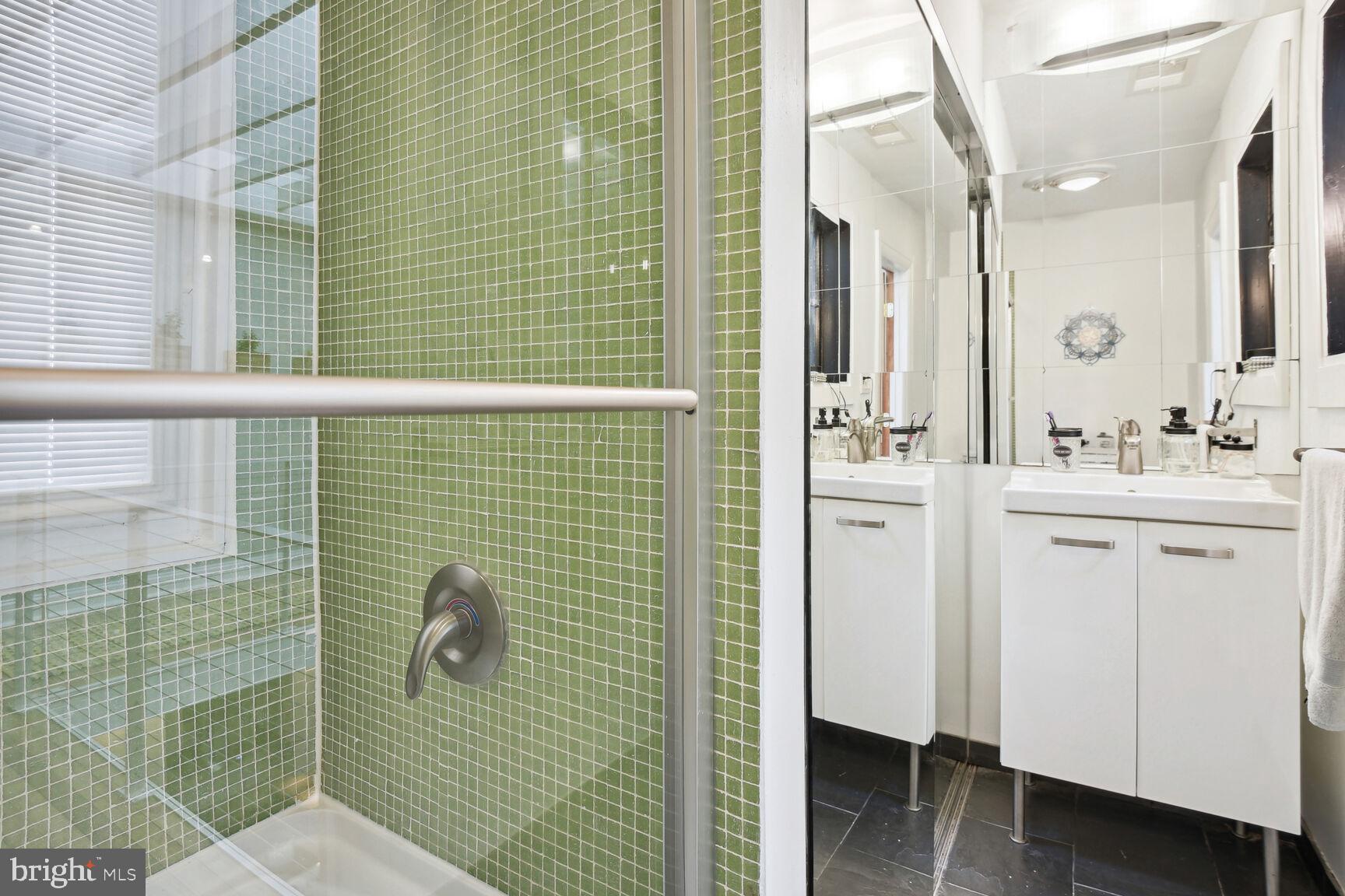 3712 R Street Northwest Washington, DC 20007 - Photo 26 of 50