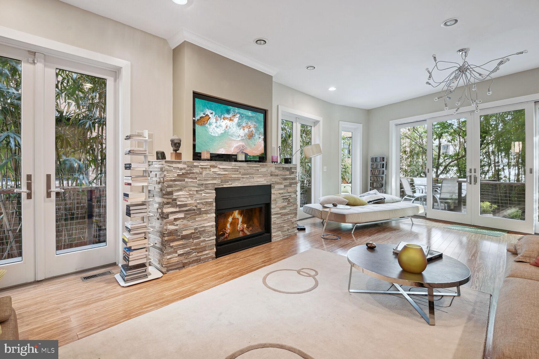 3712 R Street Northwest Washington, DC 20007 - Photo 4 of 50