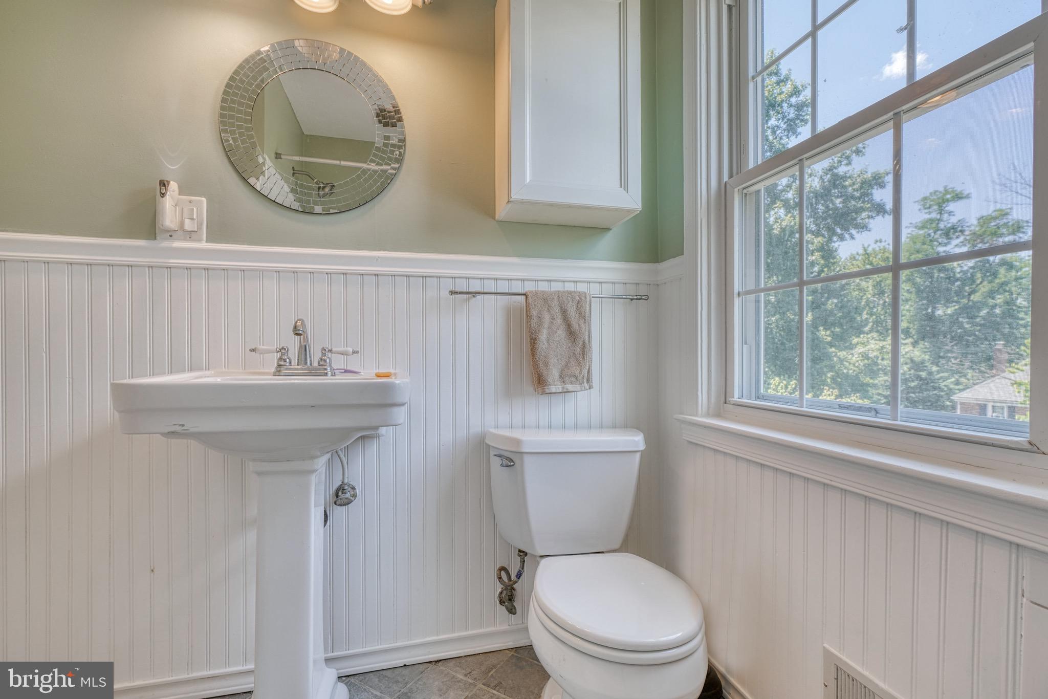 123 Stanmore Road Baltimore, MD 21212 - Photo 24 of 34 FULL BATH