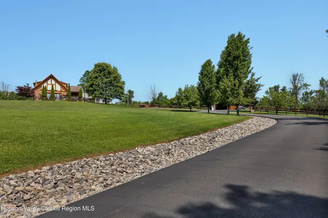 $1,195,000 | 5600 Highway 81, Greenville, NY 12083