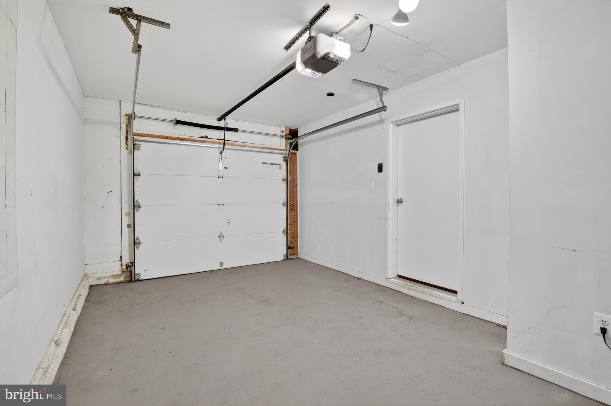 14602 Deerhurst Terrace, Unit 209B Silver Spring, MD 20906 - Photo 26 of 30