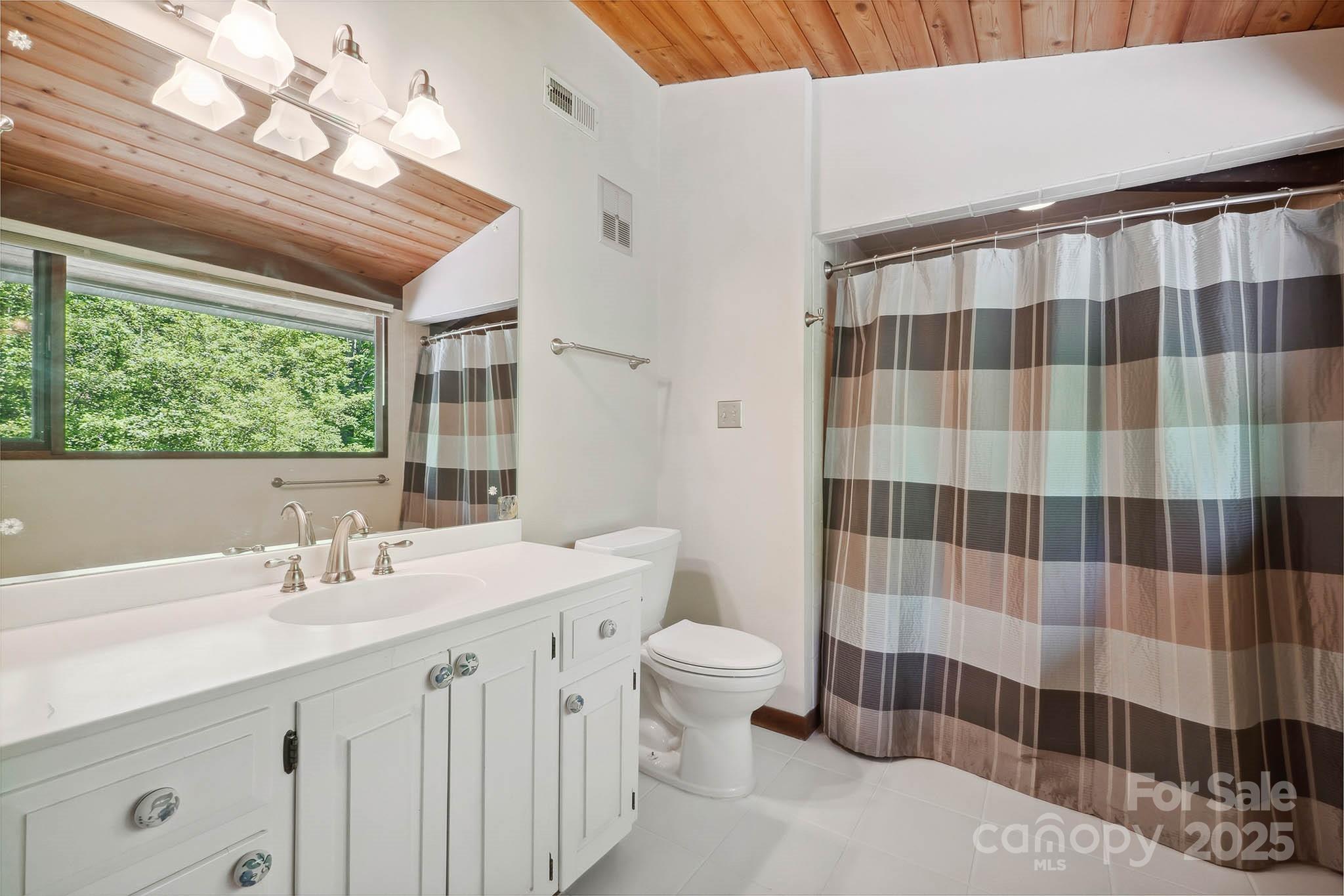 3165 Laurel Ridge Road Northwest Hickory, NC 28601 - Photo 36 of 48