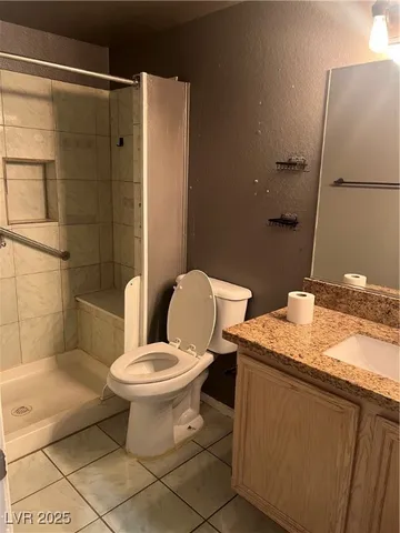 $399,999 | 821 Seco Verde Avenue, Henderson, NV 89015