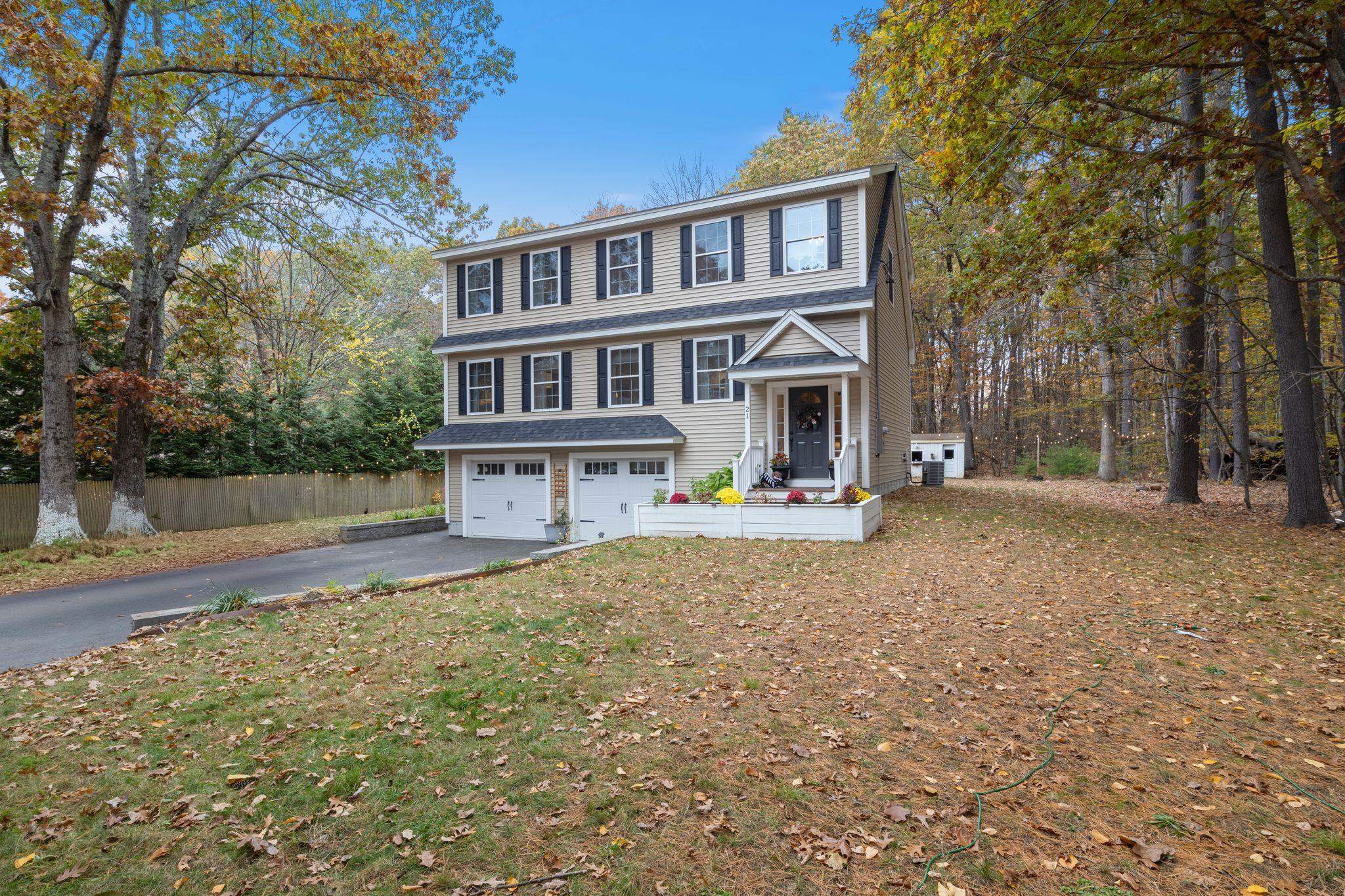 21 West Shore Park Road Kingston, NH 03848 - Photo 2 of 51