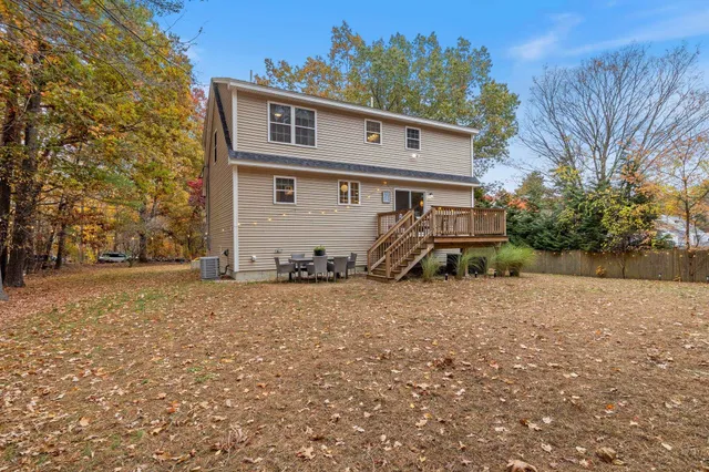 $724,900 | 21 West Shore Park Road, Kingston, NH 03848