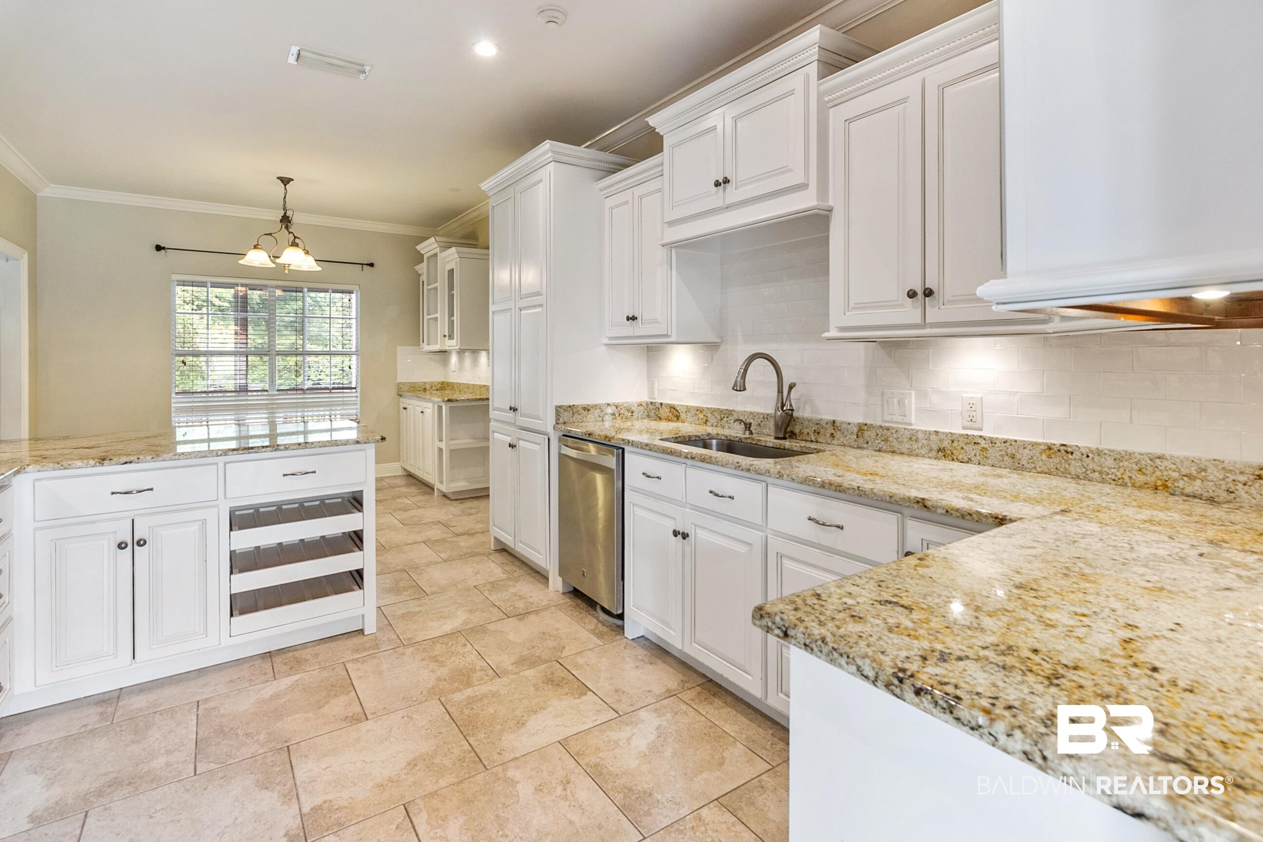13 Admiral Farragut Way Daphne, AL 36527 - Photo 9 of 44 Kitchen