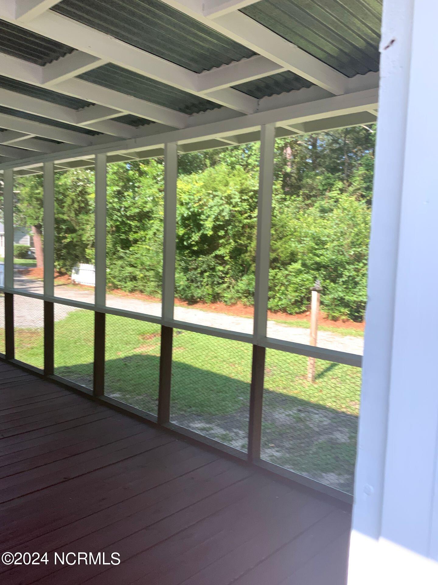 1101 North Poplar Street Aberdeen, NC 28315 - Photo 12 of 19 4913bcb9-aa9e-41c7-9798-8951084d736b