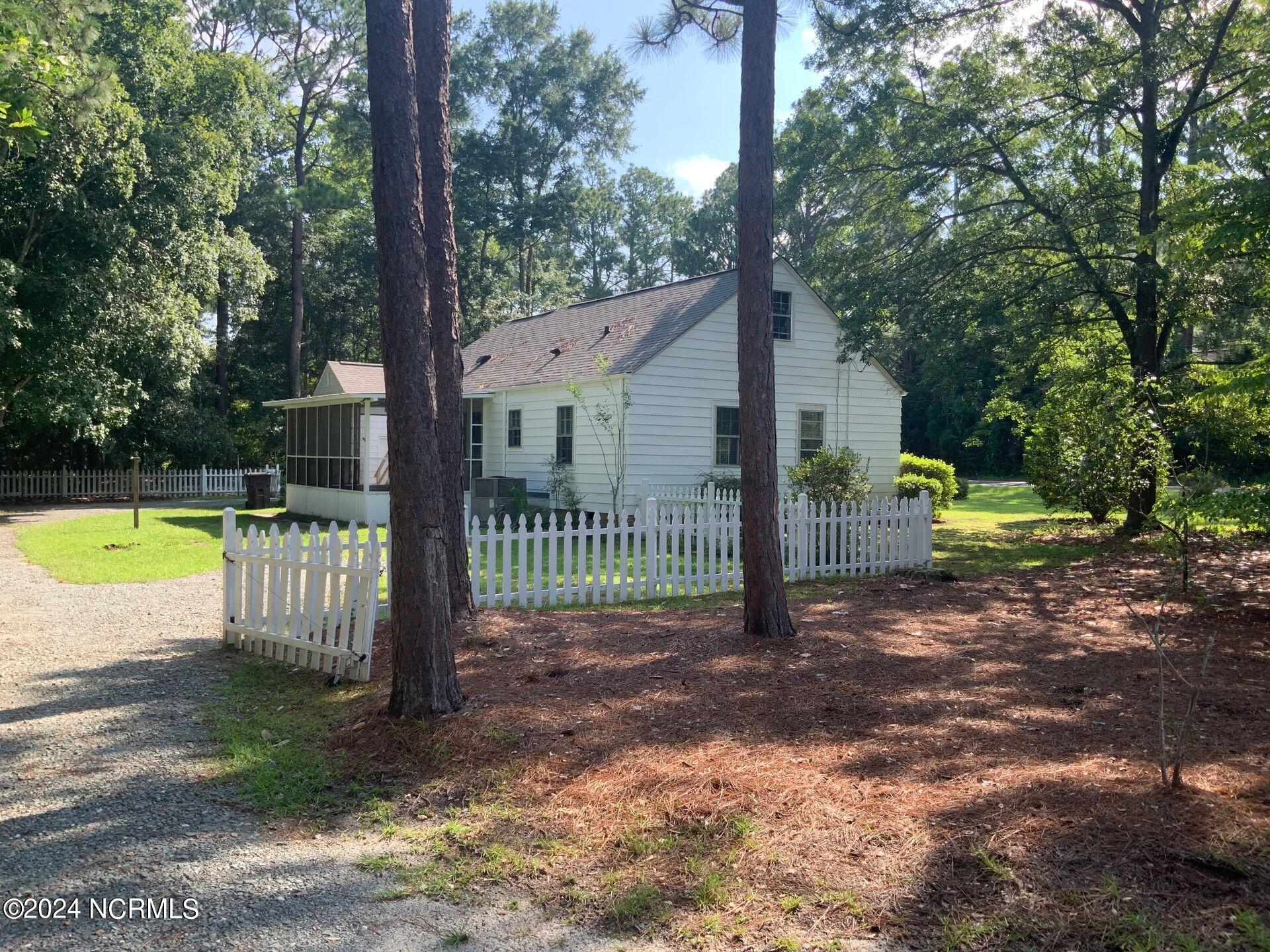 1101 North Poplar Street Aberdeen, NC 28315 - Photo 16 of 19 e4f84208-6abc-45c5-bc09-92c9ba9d2838