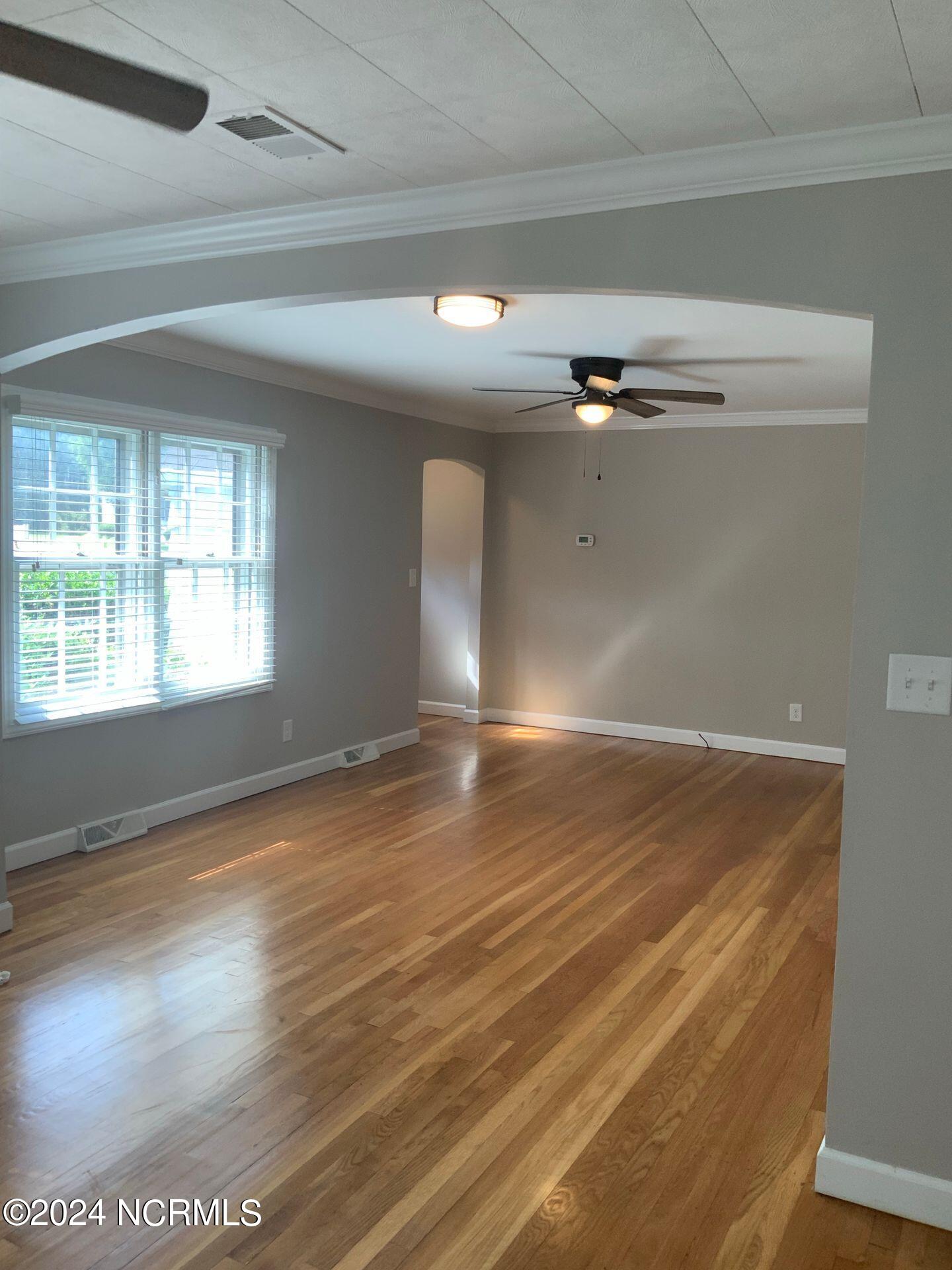 1101 North Poplar Street Aberdeen, NC 28315 - Photo 3 of 19 680aa811-72e1-42f3-8c1b-1677063c03c0