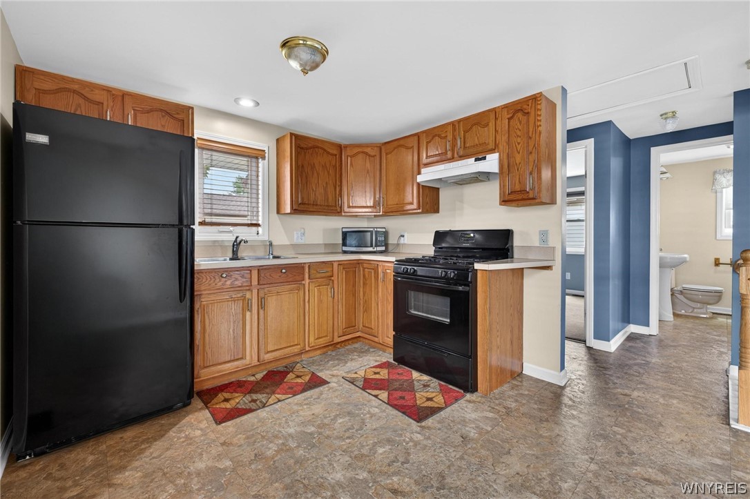 255 Roland Street Cheektowaga, NY 14212 - Photo 9 of 30
