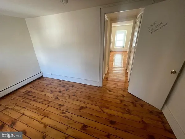 $1,500 | 3527 Indian Queen Lane, Unit 3, Philadelphia, PA 19129