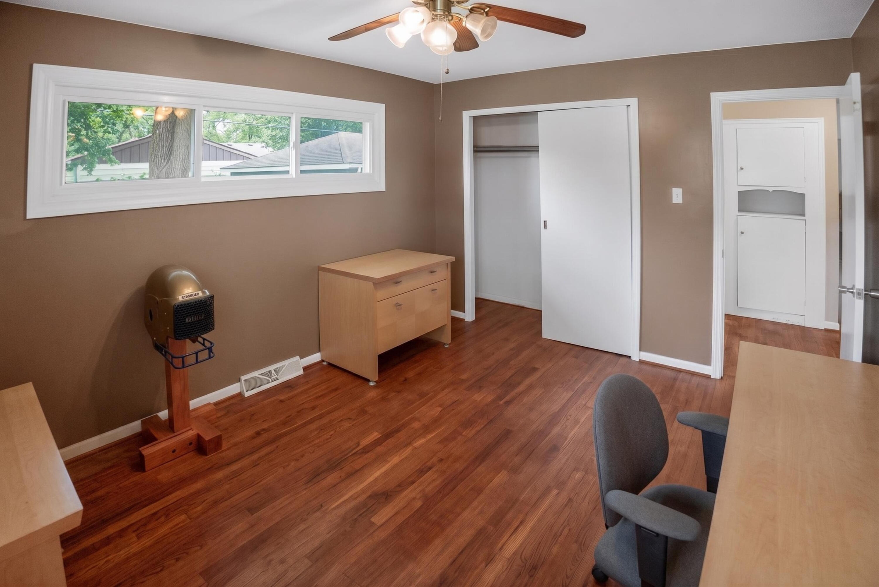 922 East Crestview Court Crown Point, IN 46307 - Photo 24 of 33 3000x2005