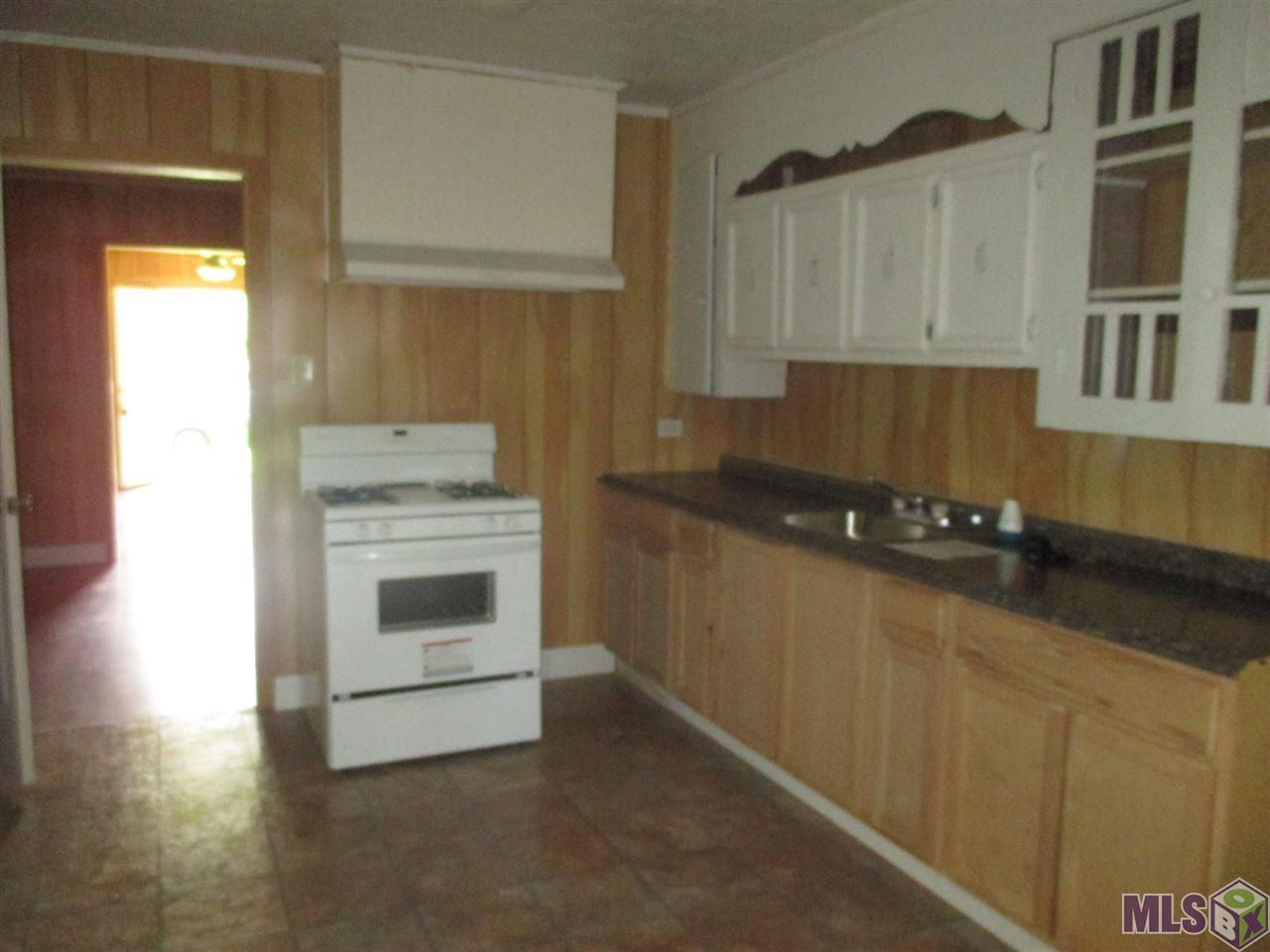 3835 Sherwood Street Baton Rouge, LA 70805 - Photo 2 of 10