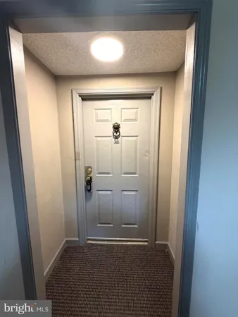 $2,500 | 15 Pickering Court, Unit 201, Germantown, MD 20874