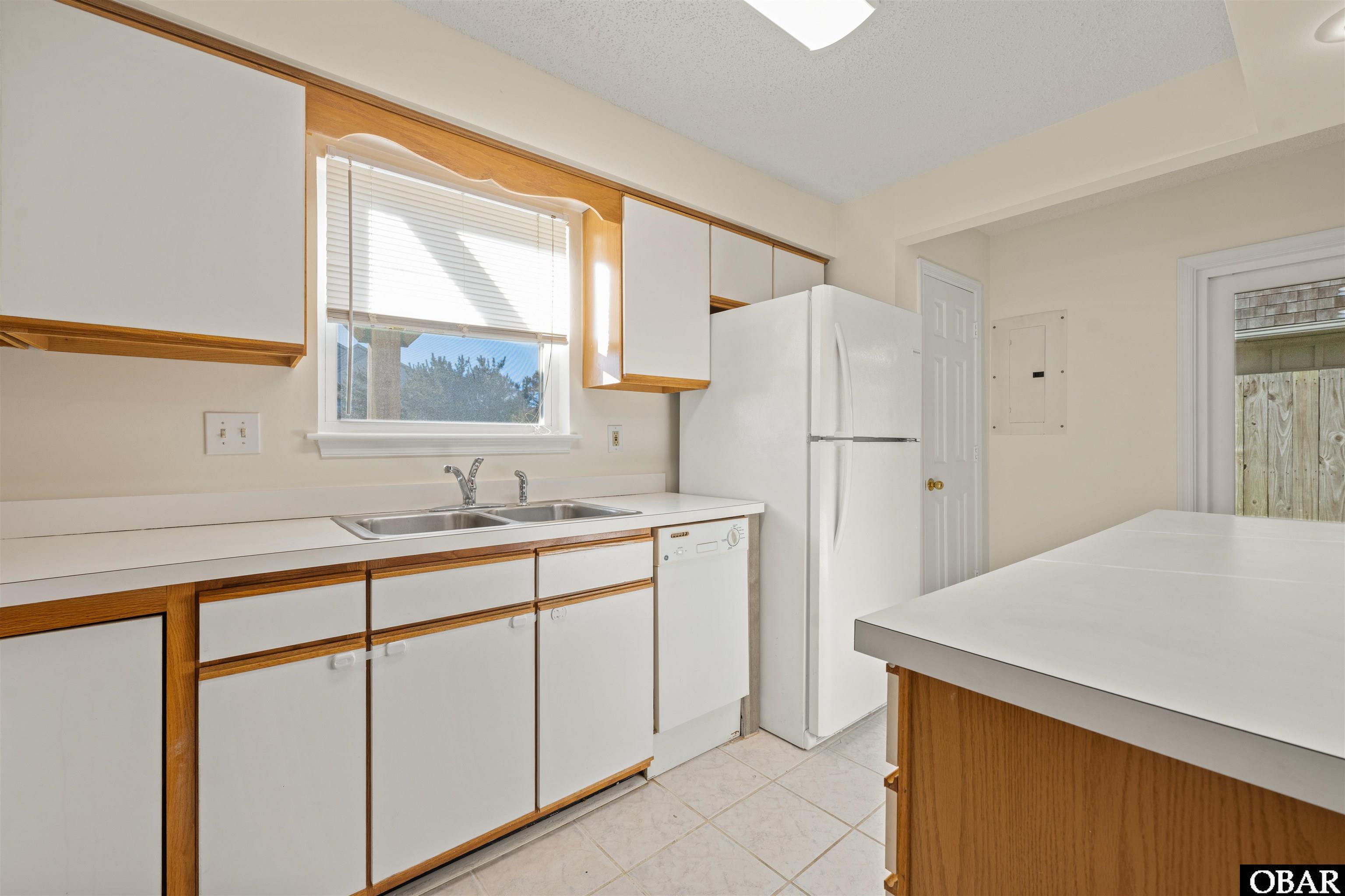 4103 Captain Cuttle Court, Unit 4103 Kitty Hawk, NC 27949 - Photo 8 of 25